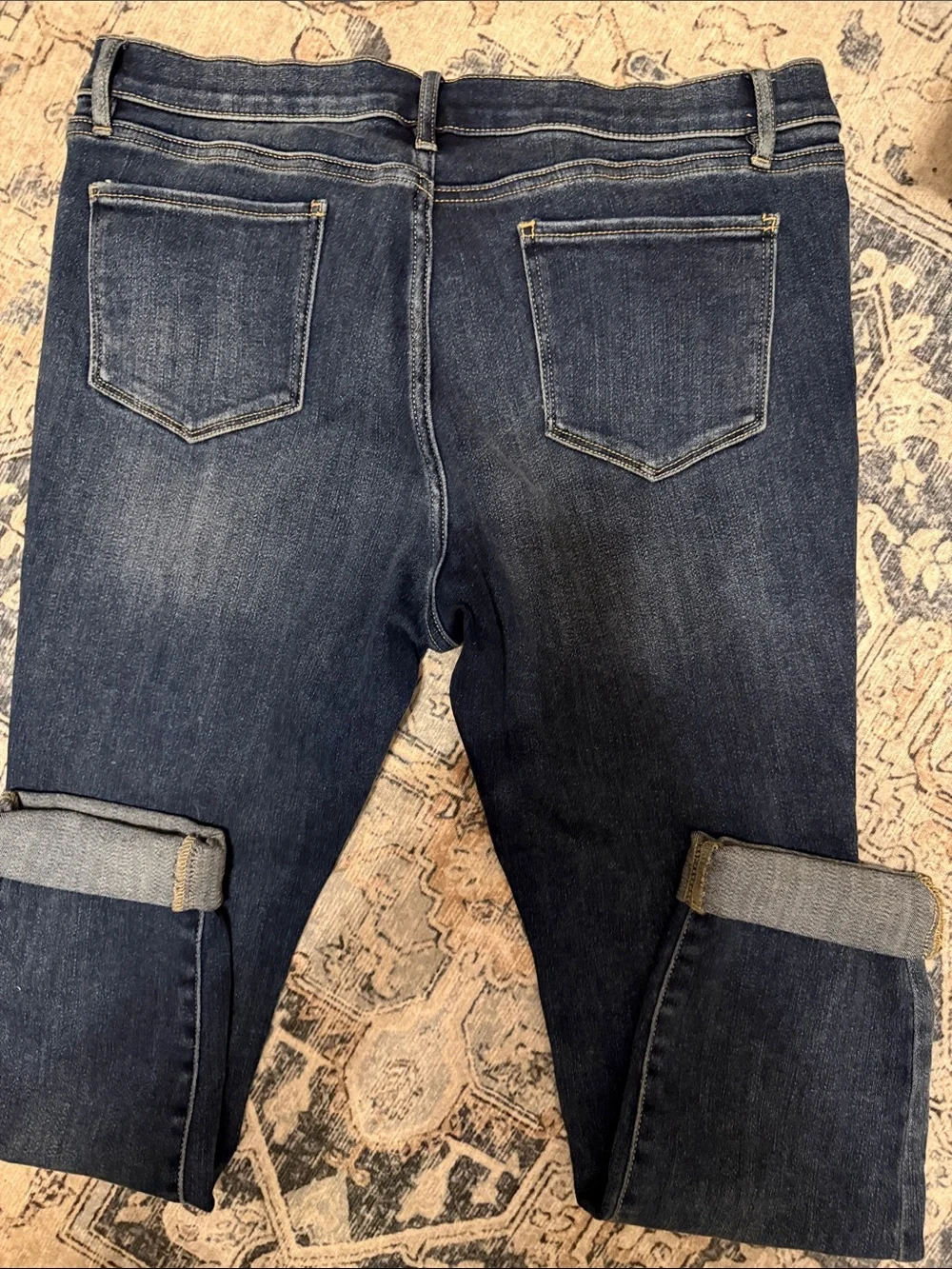 Women’s Skinny Jeans in Dark Blue SoHo inseam 26” Stretchy sz 14 leggings cuffs